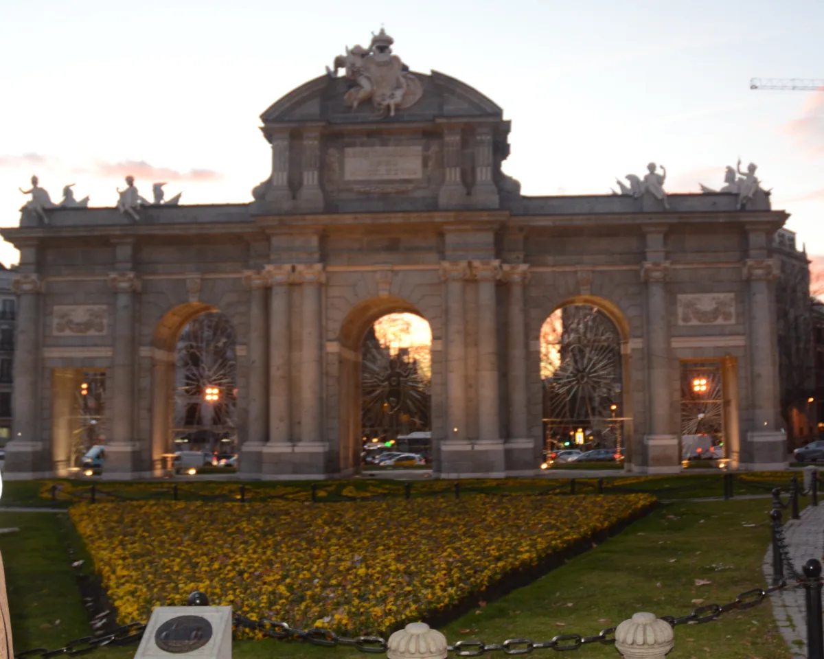 Puerta de Alcalá, Madrid, España